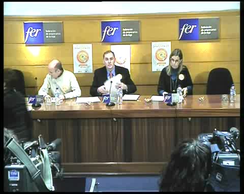 Rueda de Prensa - Logro&ntilde;o acoge un desayuno de Trabajo de Acefor con los Agentes Sociales de La Rioja